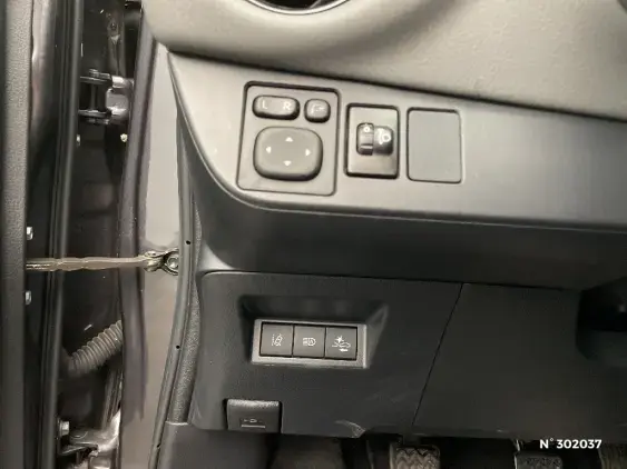 TOYOTA YARIS III - voiture d'occasion - Photo 15