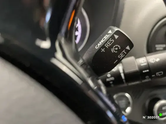 TOYOTA YARIS III - voiture d'occasion - Photo 28