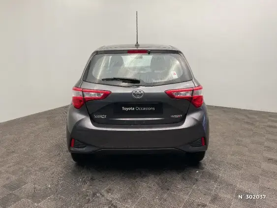 TOYOTA YARIS III - voiture d'occasion - Photo 6