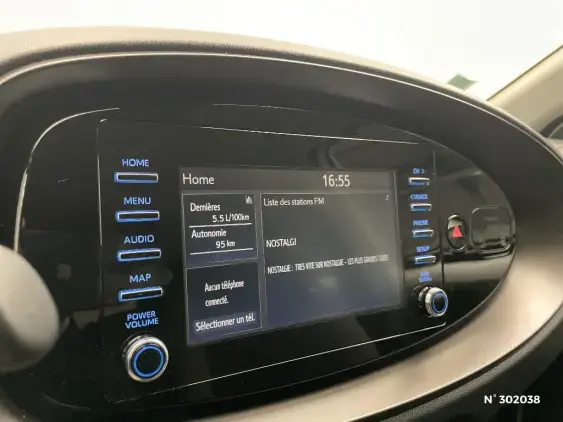 TOYOTA AYGO X - voiture d'occasion - Photo 13