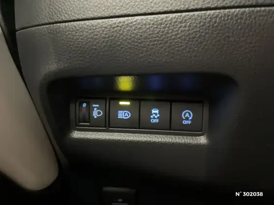 TOYOTA AYGO X - voiture d'occasion - Photo 15