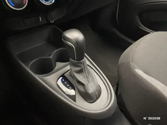 TOYOTA AYGO X - voiture d'occasion - Photo 27