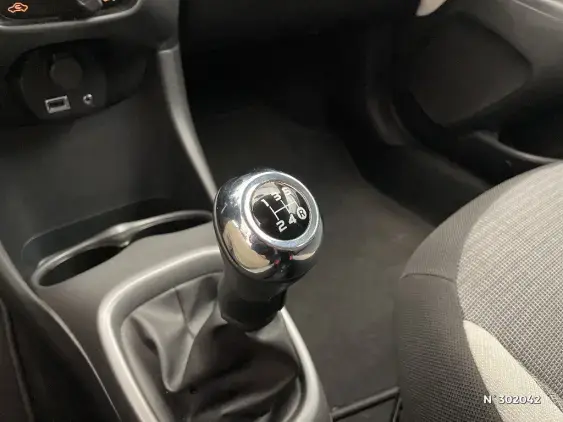 TOYOTA AYGO II - voiture d'occasion - Photo 32