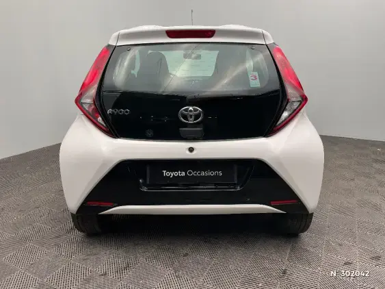TOYOTA AYGO II - voiture d'occasion - Photo 6