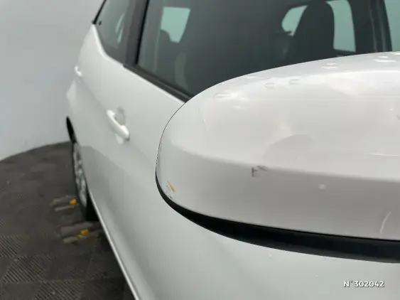 TOYOTA AYGO II - voiture d'occasion - Photo 29