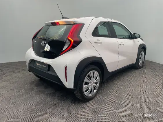 TOYOTA AYGO X - voiture d'occasion - Photo 4