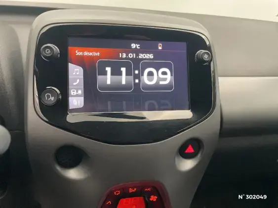 TOYOTA AYGO II - voiture d'occasion - Photo 13