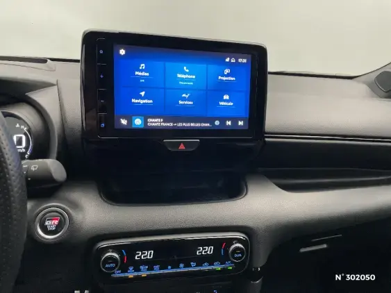 TOYOTA YARIS IV - voiture d'occasion - Photo 13