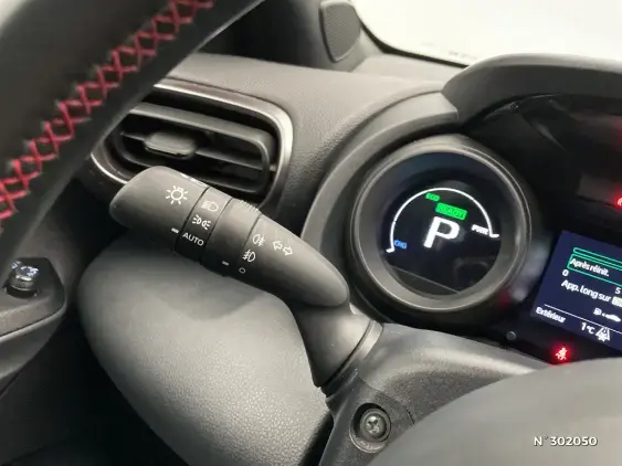 TOYOTA YARIS IV - voiture d'occasion - Photo 27