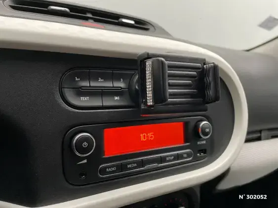 RENAULT TWINGO III - voiture d'occasion - Photo 13