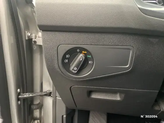VOLKSWAGEN TIGUAN II - voiture d'occasion - Photo 15