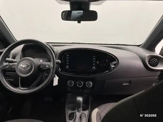 TOYOTA AYGO X - voiture d'occasion - Photo 9
