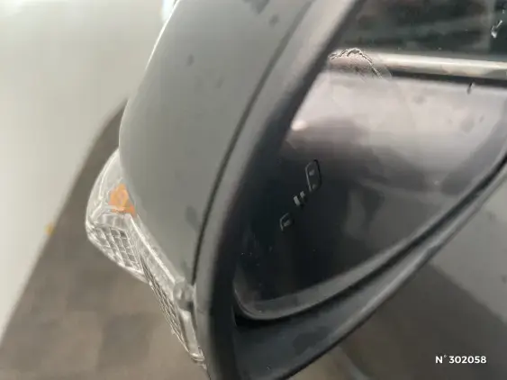 TOYOTA C-HR - voiture d'occasion - Photo 29