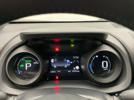 TOYOTA YARIS CROSS I - voiture d'occasion - Photo 12