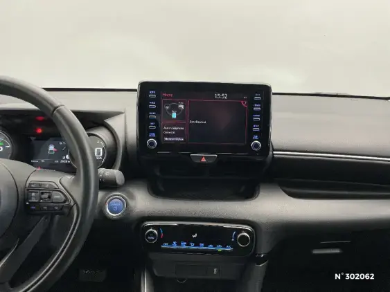 TOYOTA YARIS IV - voiture d'occasion - Photo 13