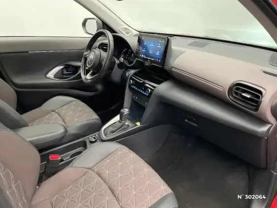 TOYOTA YARIS CROSS I - voiture d'occasion - Photo 10