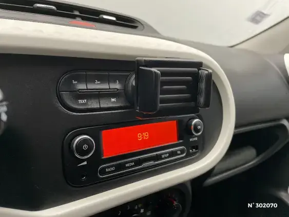 RENAULT TWINGO III - voiture d'occasion - Photo 13