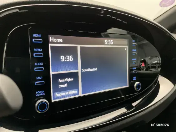 TOYOTA AYGO X - voiture d'occasion - Photo 13