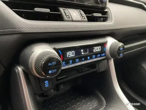 TOYOTA RAV4 V - voiture d'occasion - Photo 27