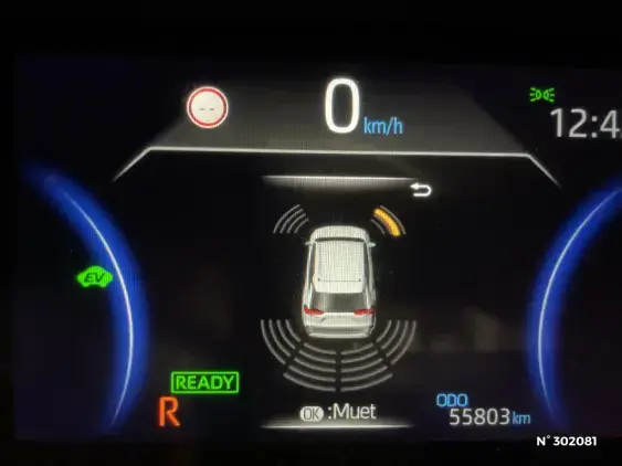 TOYOTA RAV4 V - voiture d'occasion - Photo 29