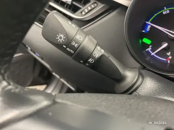 TOYOTA C-HR - voiture d'occasion - Photo 28