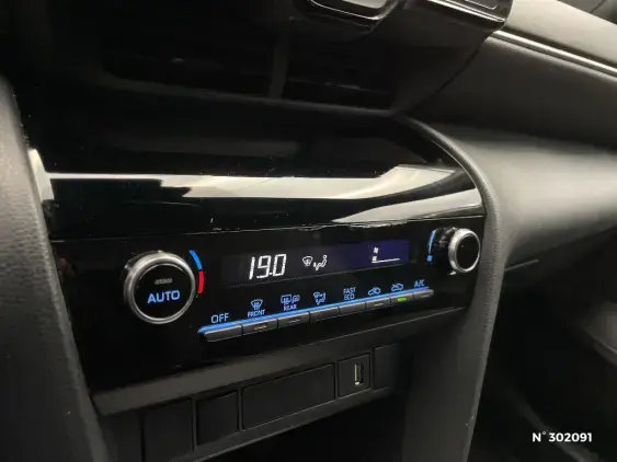 TOYOTA YARIS CROSS I - voiture d'occasion - Photo 29