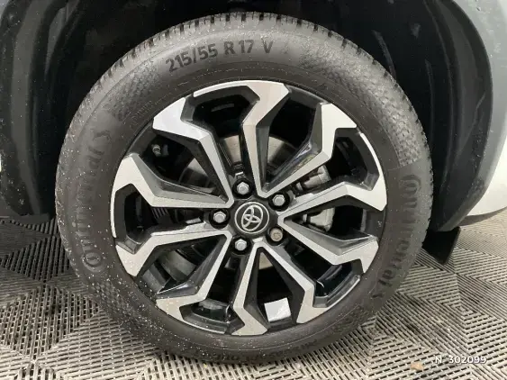 TOYOTA YARIS CROSS I - voiture d'occasion - Photo 8