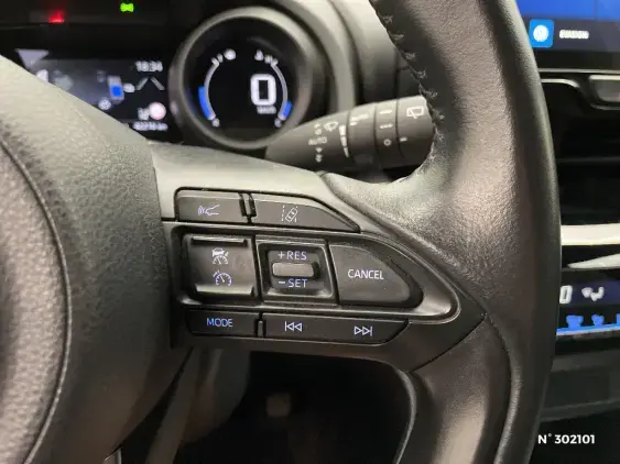 TOYOTA YARIS CROSS I - voiture d'occasion - Photo 32