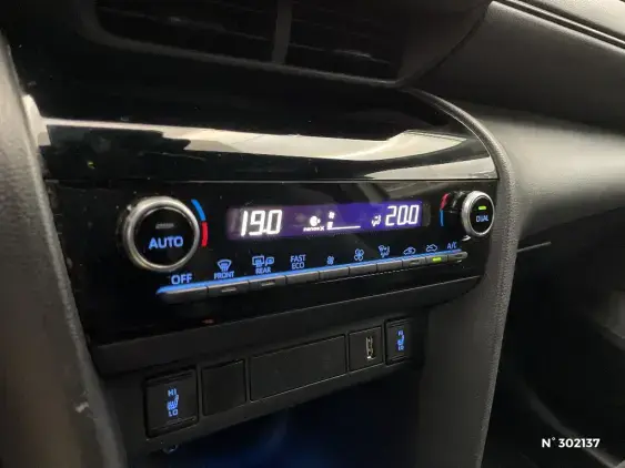 TOYOTA YARIS CROSS I - voiture d'occasion - Photo 26