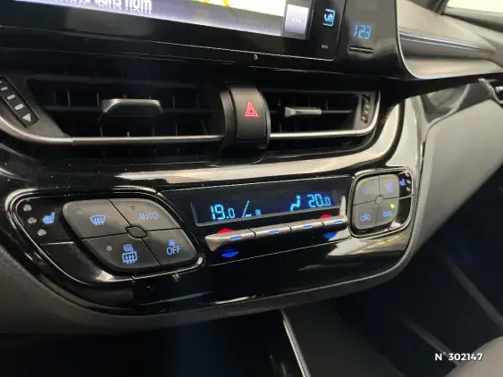 TOYOTA C-HR - voiture d'occasion - Photo 28