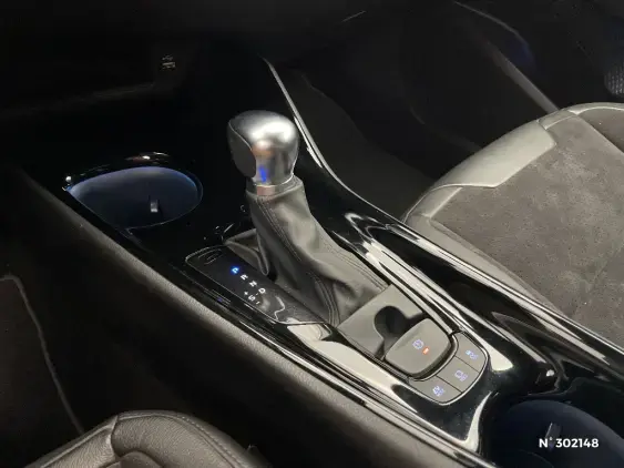TOYOTA C-HR - voiture d'occasion - Photo 32