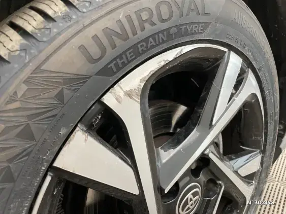 TOYOTA C-HR - voiture d'occasion - Photo 29