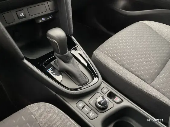 TOYOTA YARIS CROSS I - voiture d'occasion - Photo 30