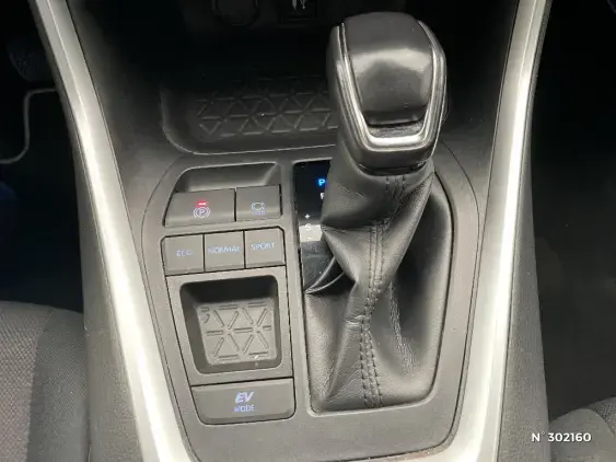 TOYOTA RAV4 V - voiture d'occasion - Photo 26