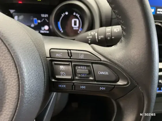 TOYOTA YARIS CROSS I - voiture d'occasion - Photo 32