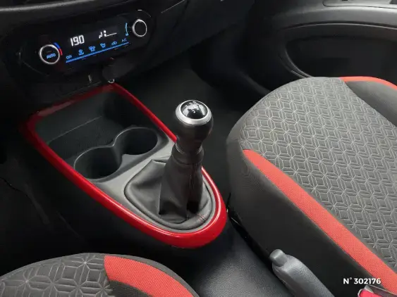 TOYOTA AYGO X - voiture d'occasion - Photo 31