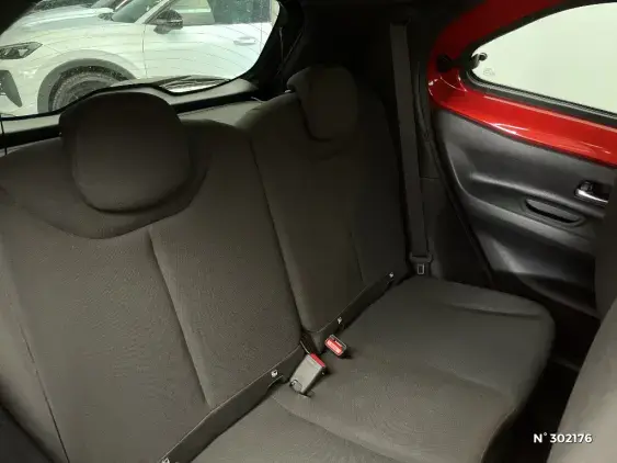TOYOTA AYGO X - voiture d'occasion - Photo 11