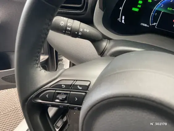 TOYOTA YARIS IV - voiture d'occasion - Photo 29