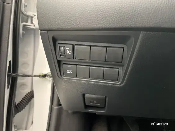 TOYOTA YARIS IV - voiture d'occasion - Photo 15