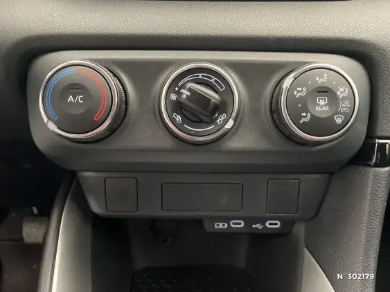 TOYOTA YARIS IV - voiture d'occasion - Photo 29