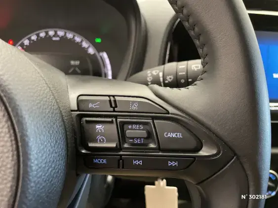 TOYOTA AYGO X - voiture d'occasion - Photo 30