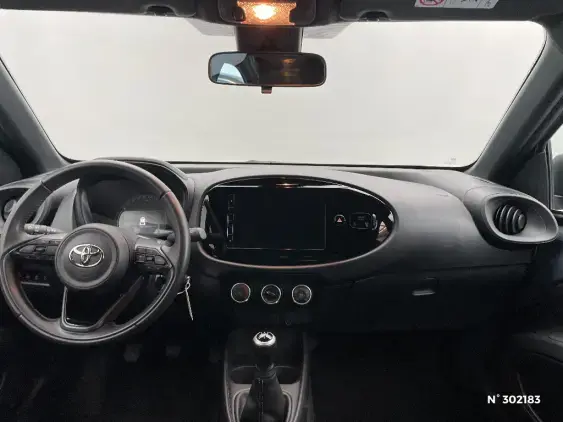 TOYOTA AYGO X - voiture d'occasion - Photo 9