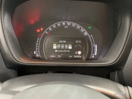 TOYOTA AYGO X - voiture d'occasion - Photo 12