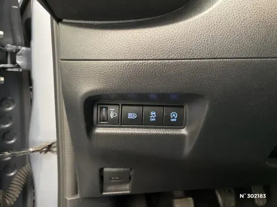 TOYOTA AYGO X - voiture d'occasion - Photo 15