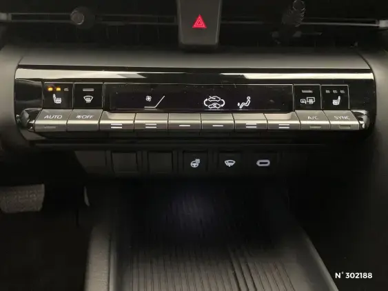 TOYOTA C-HR II - voiture d'occasion - Photo 29