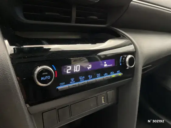 TOYOTA YARIS CROSS I - voiture d'occasion - Photo 28