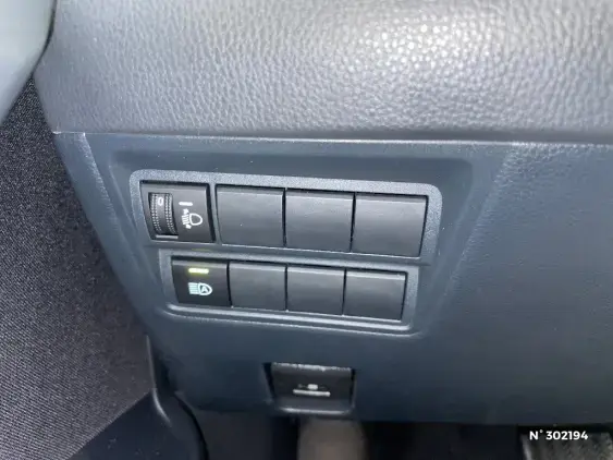 TOYOTA YARIS IV - voiture d'occasion - Photo 15