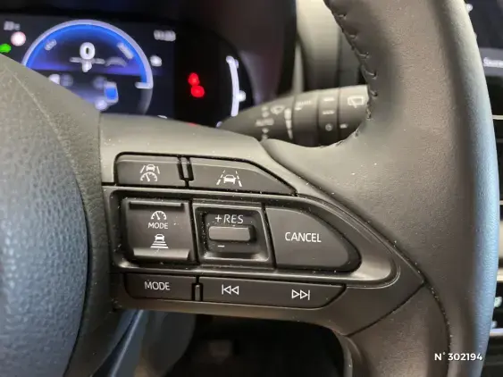 TOYOTA YARIS IV - voiture d'occasion - Photo 30