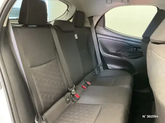 TOYOTA YARIS IV - voiture d'occasion - Photo 11