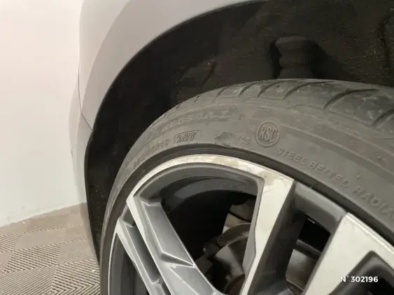 BMW SERIE 1 F40 - voiture d'occasion - Photo 26